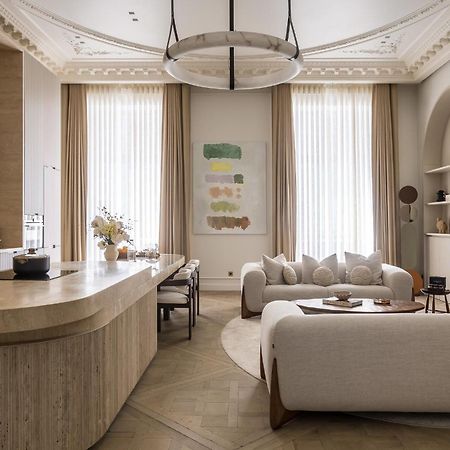 Highstay - Luxury Serviced Apartments - Louvre Париж Екстер'єр фото