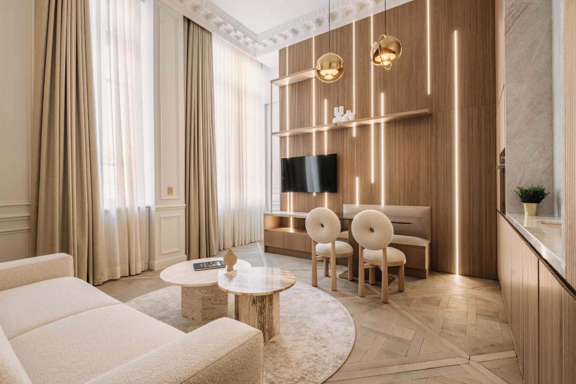 Highstay - Luxury Serviced Apartments - Louvre Париж Екстер'єр фото